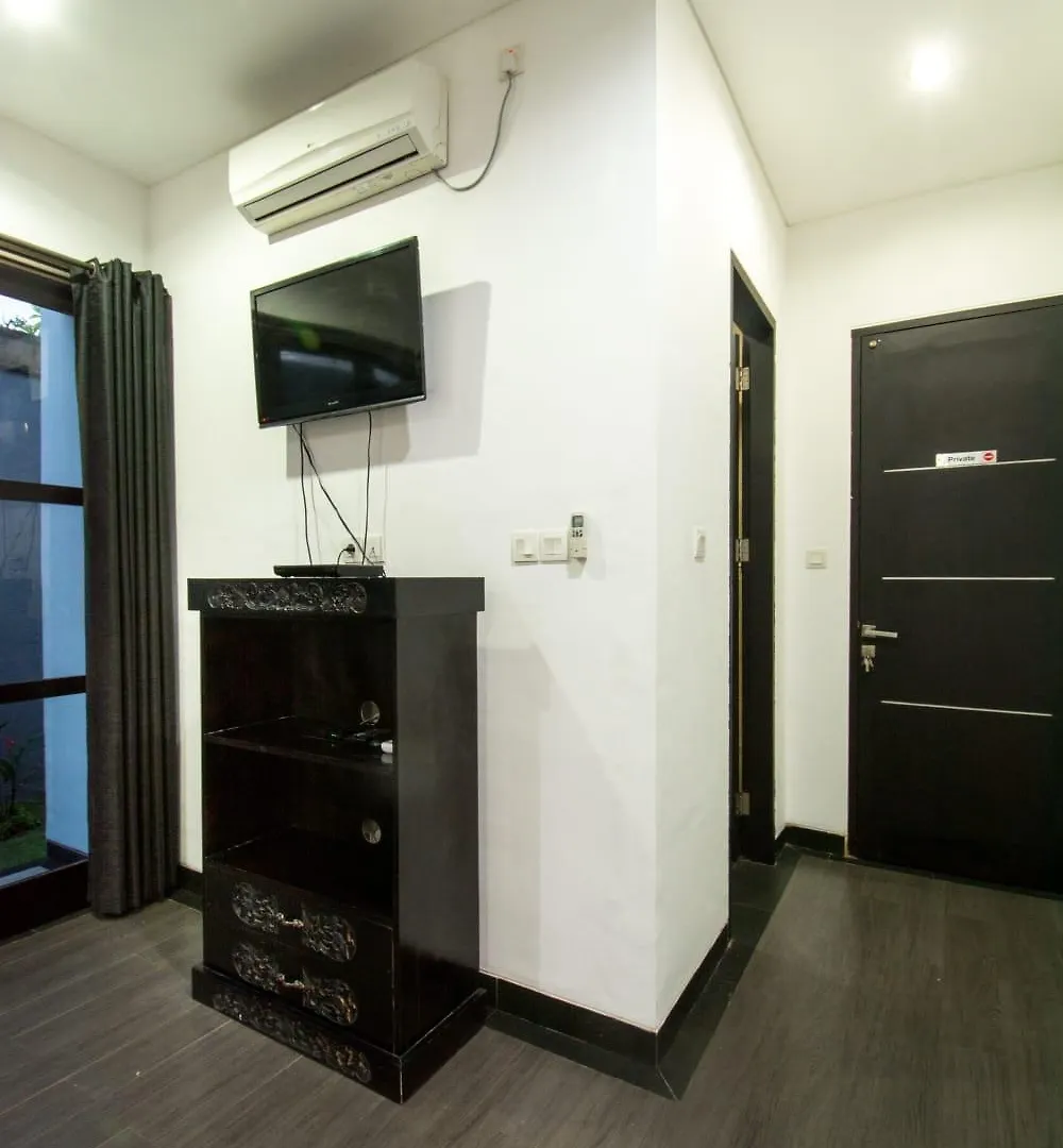 Villa Cinta Buana 1 Legian