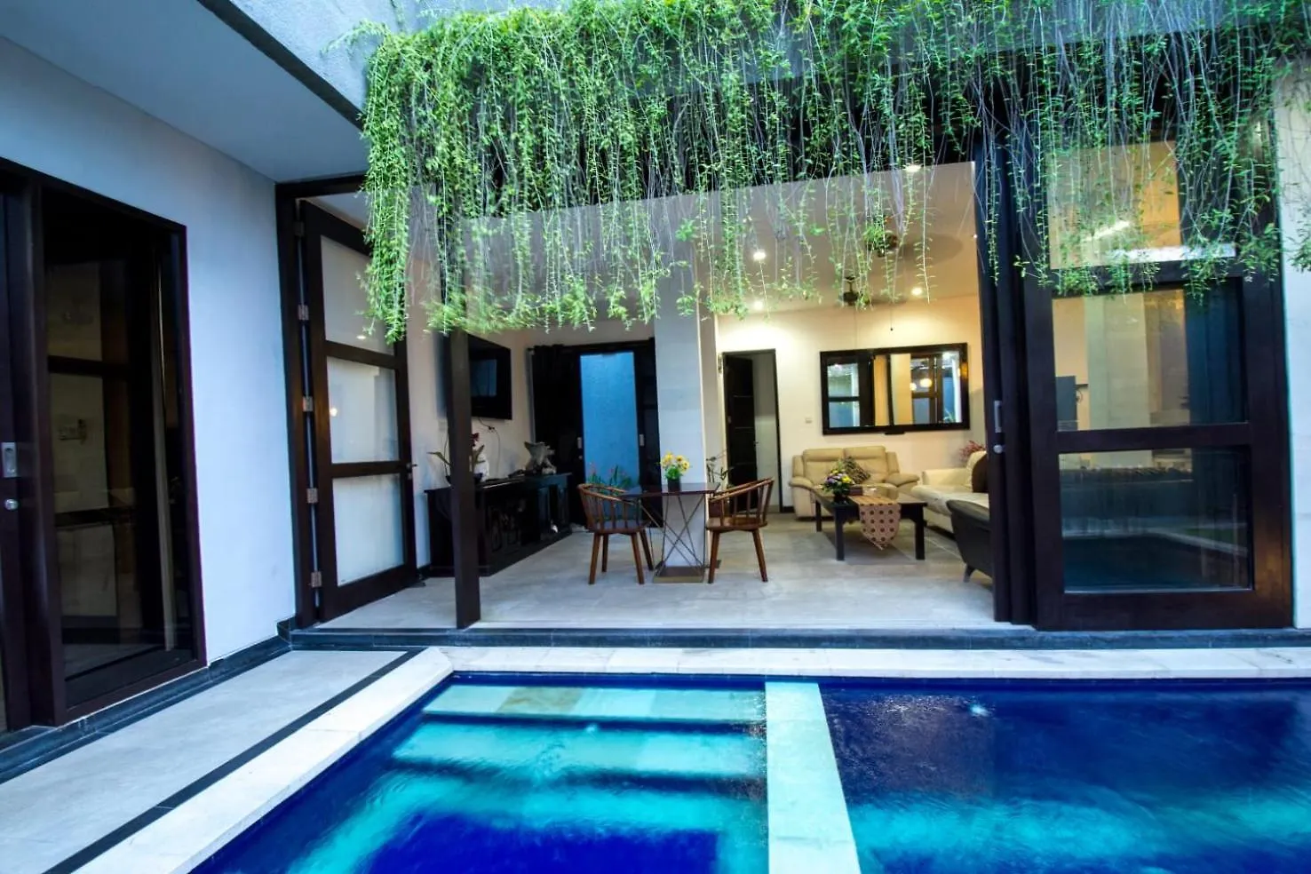 Villa Cinta Buana 1 Legian  Legian (Bali)